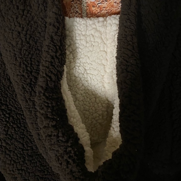 Me Jane Brown Sherpa Hooded Coat Size L - Picture 5 of 7